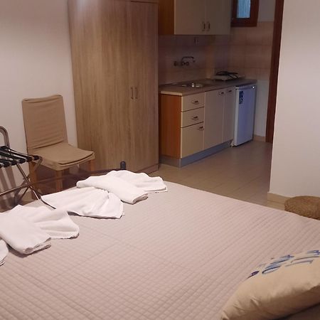 Angelo Apartments Толон Екстериор снимка
